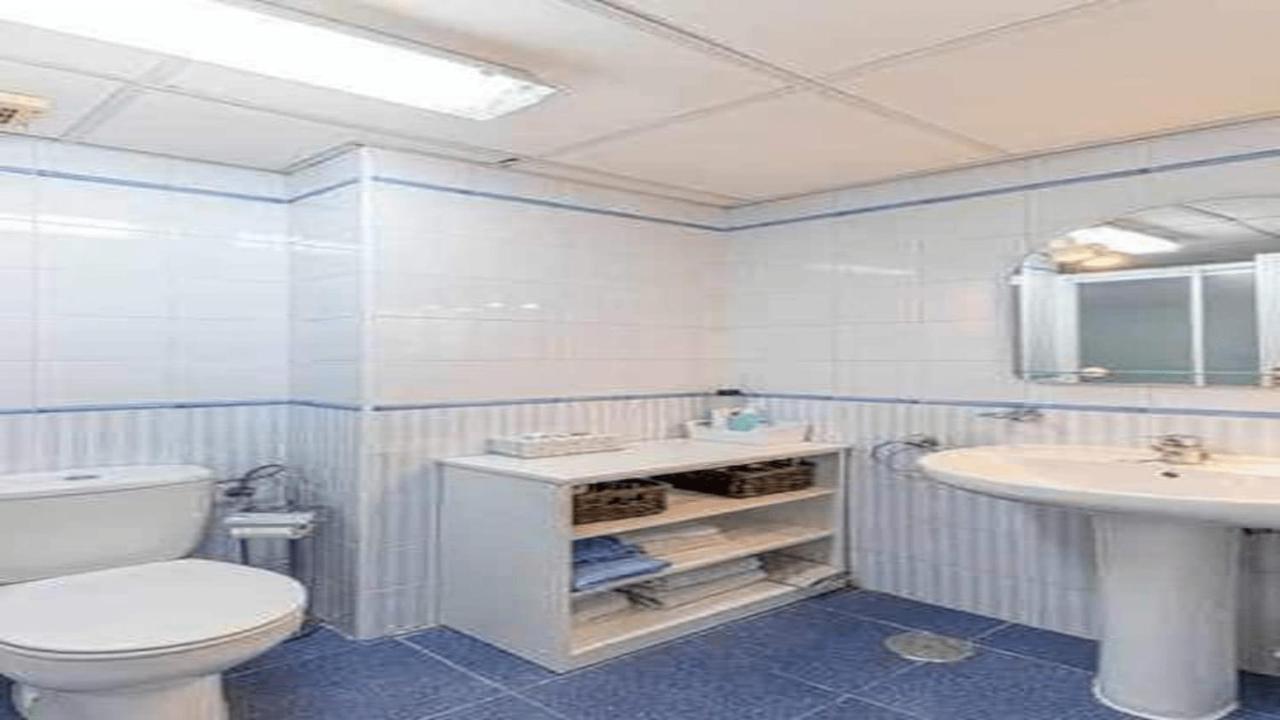 797 Holiday Rentals - Piso Para 4 Con Amplia Terraza Al Jardin Y Al Mar ベナルマデナ エクステリア 写真
