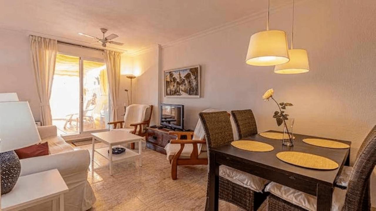 797 Holiday Rentals - Piso Para 4 Con Amplia Terraza Al Jardin Y Al Mar ベナルマデナ エクステリア 写真