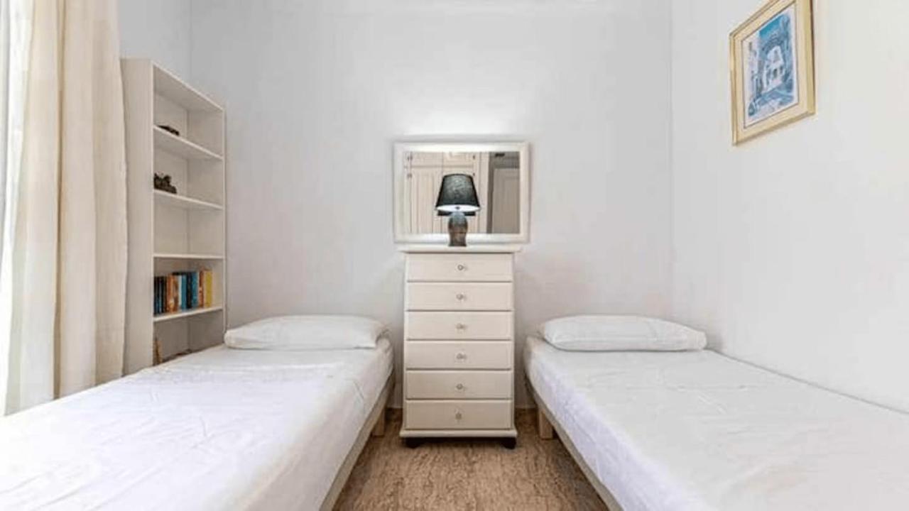 797 Holiday Rentals - Piso Para 4 Con Amplia Terraza Al Jardin Y Al Mar ベナルマデナ エクステリア 写真