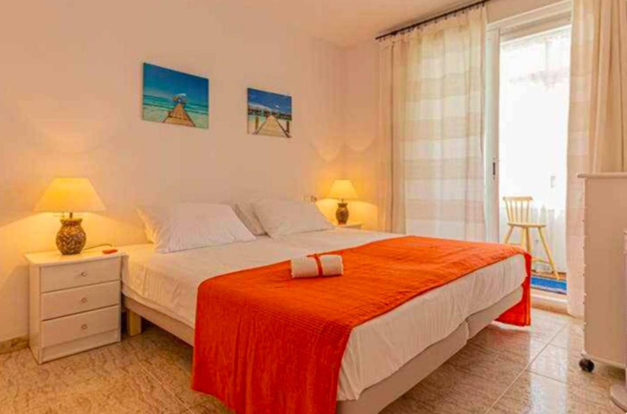 797 Holiday Rentals - Piso Para 4 Con Amplia Terraza Al Jardin Y Al Mar ベナルマデナ エクステリア 写真